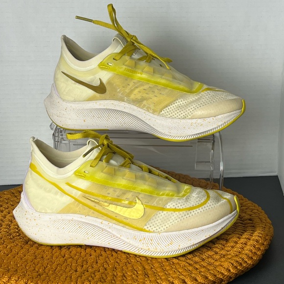 NIKE ZOOM FLY  3 Women's Sneakers - Picture 2 of 8